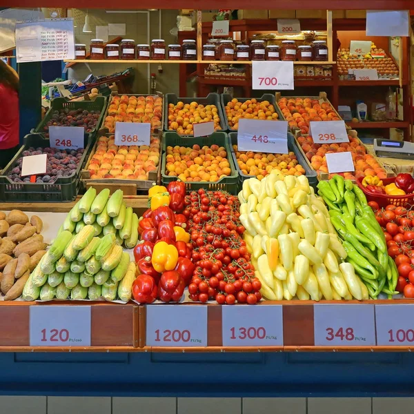 Будапешт продовольчий ринок — стокове фото