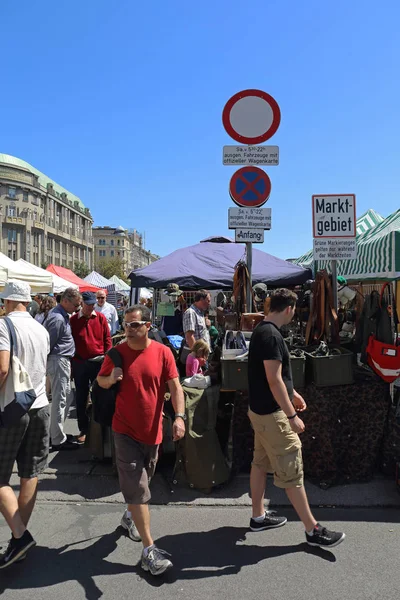 Mercado de pulgas en Viena —  Fotos de Stock