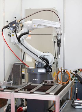 Robot kaynak kol