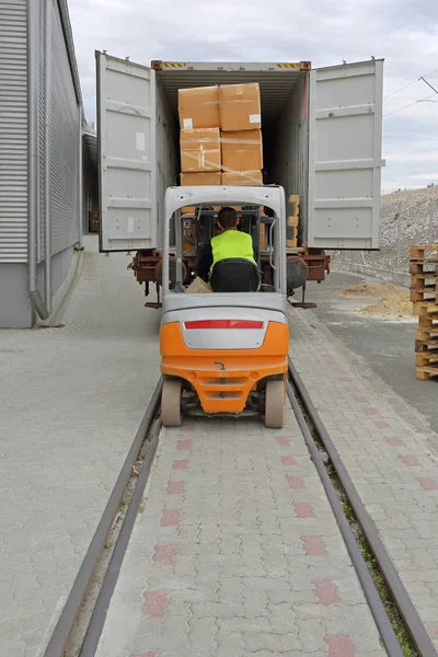 Loading Cargo Train — Stock Photo, Image