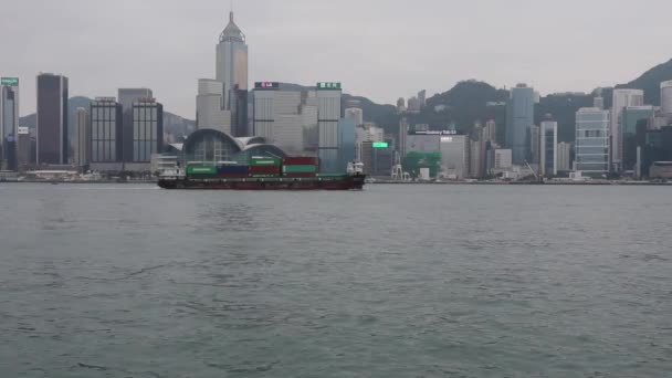 Hong Kong China April 2017 Cargo Container Ship Passing Victoria — Stock Video