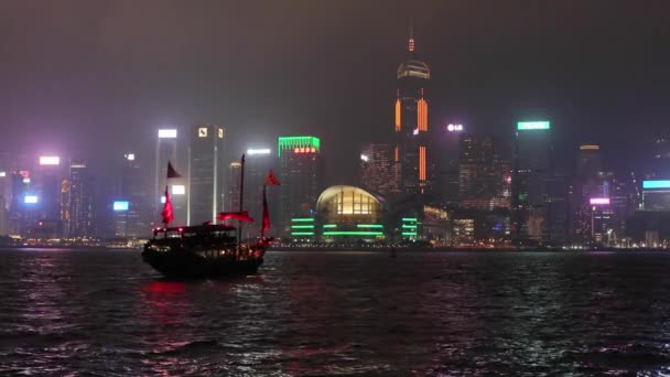 Гонконг Китай Апреля 2017 Года Знаменитый Парусник Junk Ship Гавани — стоковое видео