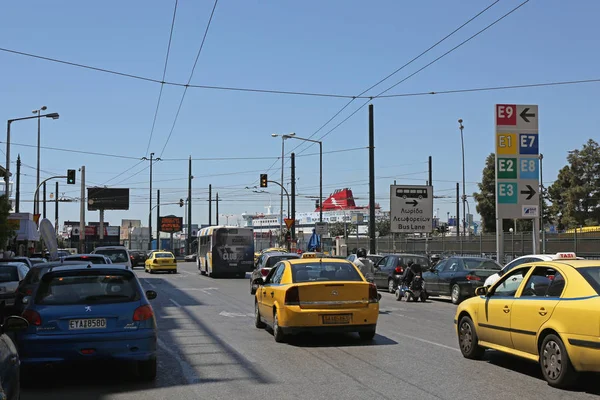 Rua Pireu Tráfego — Fotografia de Stock