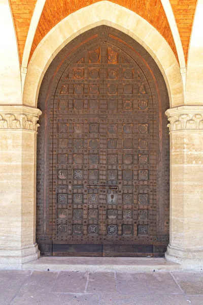 Drzwi łukowe San Marino — Zdjęcie stockowe