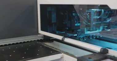 Otomatik Ahşap Çalışma Makinesi Fabrika Üretiminde Ekipman