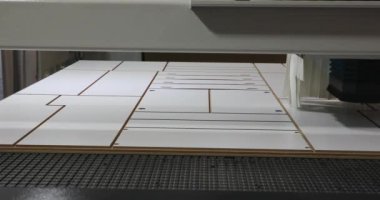 Fabrika Üretiminde Cnc Ahşap Kesme Makinesi