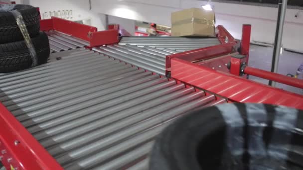 Conveyor Sorting Shipping Delivery Distribution Warehouse — Stock Video