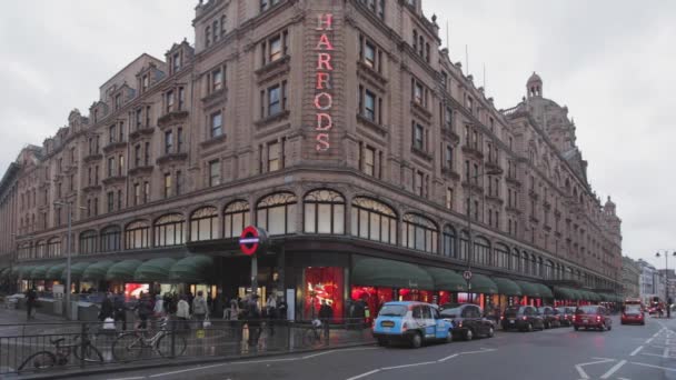 Londres Reino Unido Enero 2013 Luxury Department Store Harrods Brompton — Vídeo de stock