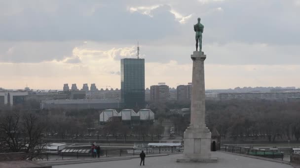 Belgrad Serbien Dezember 2018 Denkmal Der Siegessäule Auf Der Festung — Stockvideo