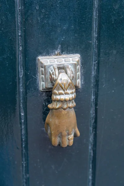 Handformad dörrknackare — Stockfoto