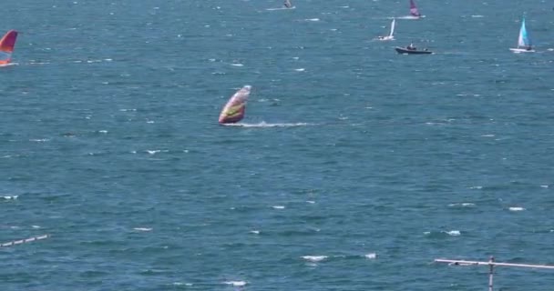 Windsurfing Surfing Water Sport Lake Garda Ιταλία — Αρχείο Βίντεο
