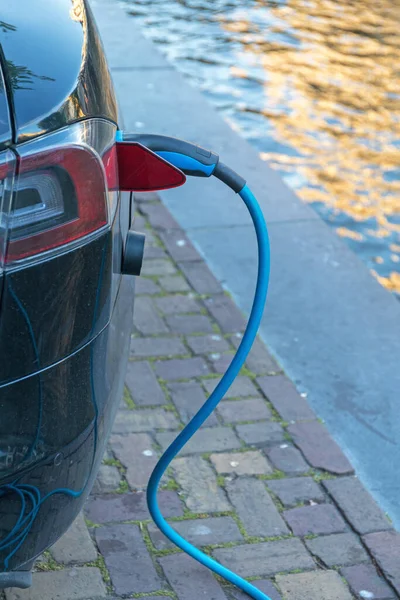 Charging Plug Electric Vehicle Canal Water — Stock Photo, Image
