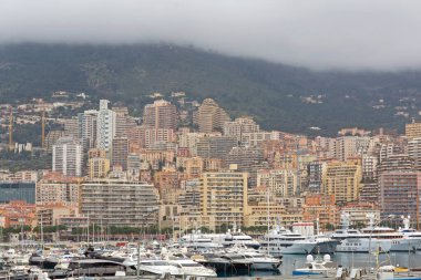 Herkül Limanı Monako Şehri Kış Bölgesi 'nde Lüks Yatlar