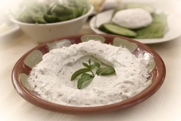 Labneh, libanesisches Frühstück — Stockfoto