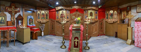 Église orthodoxe intérieur, panorama — Photo