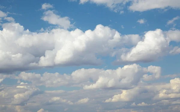 Cielo con nubes — Foto de Stock