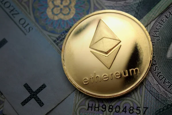 Cryptocurrency Coin Ethereum Photo Illustratie Van Ether Medaille Poolse Geld — Stockfoto