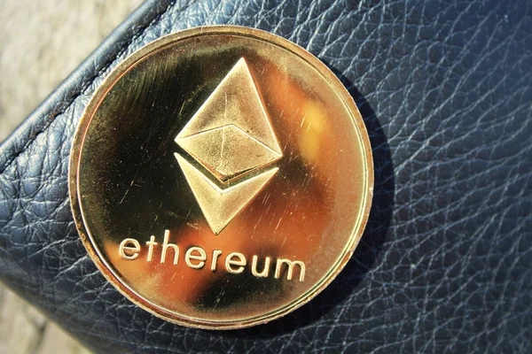 Ethereum Cryptocurrency Éther Macro Shot — Photo