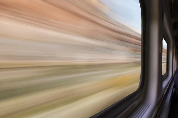 Niewyraźne streszczenie krajobraz z pociągu — Zdjęcie stockowe
