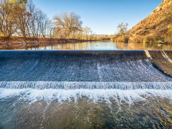 Diversion dam on Poudre River — Stock Photo, Image