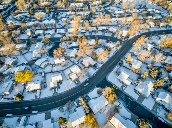 Городской пейзаж Форт-Коллинз со снегом — стоковое фото