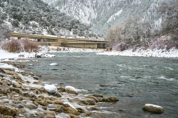 Rio Colorado em Glenwood Canyon — Fotografia de Stock