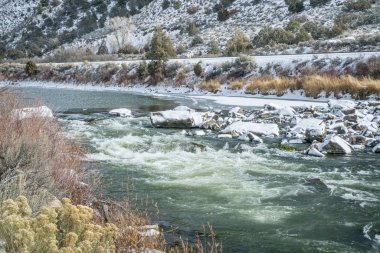Rodeo hızlı Colorado Nehri üzerinde 