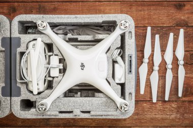 Hayalet 4 pro quadcopter dron seti