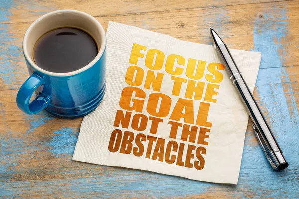 Foco no objetivo, não obstáculos — Fotografia de Stock
