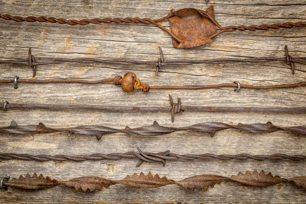 Vintage barbed wire collection — Stock Photo, Image