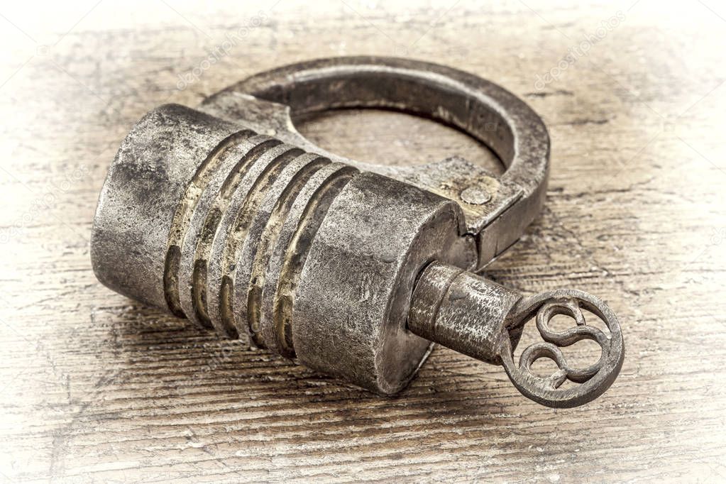 vintage screw type iron padlock 