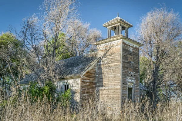 Vieja escuela abandonada en Nebraska rural —  Fotos de Stock