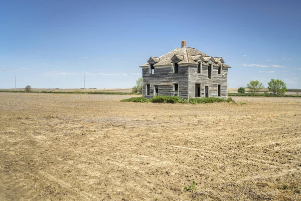 Opuštěný dům v venkovských Nebraska — Stock fotografie