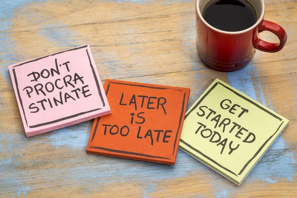 Combattere la procrastinazione - insieme di note motivazionali — Foto Stock