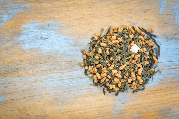 Genmaicha grüner Tee mit geröstetem Reis — Stockfoto