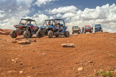 Grup Atv bisikletçi 