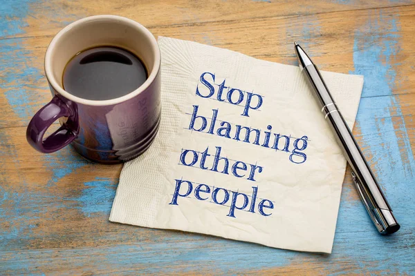 Stop blaming other people advice or reminder — Stock Photo, Image