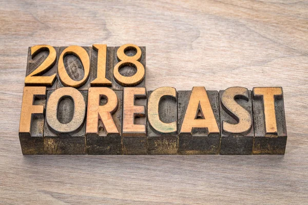 2018 voorspelling in boekdruk houtsoort — Stockfoto