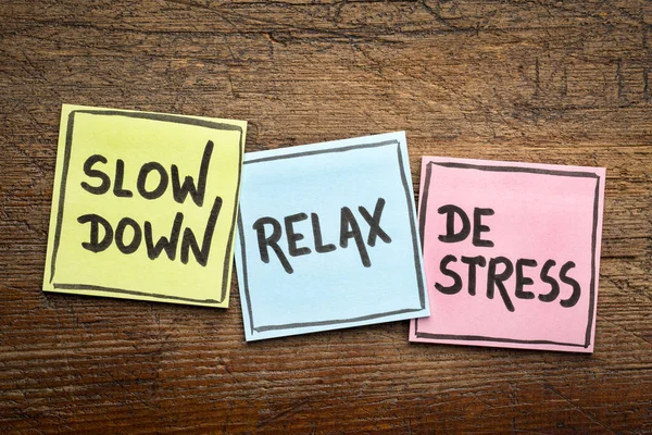 Langzaam naar beneden, ontspannen, ontstressen concept — Stockfoto