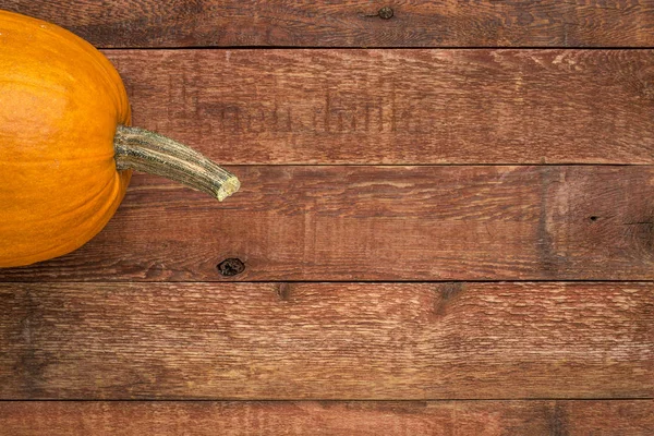 Legno intemperie con zucca — Foto Stock