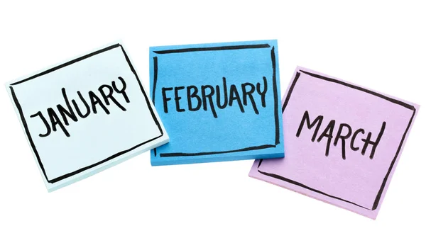Gennaio, febbraio e marzo su note adesive — Foto Stock