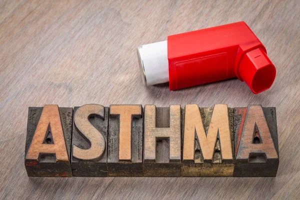Asthma word abstract in wood type — Stock Photo, Image