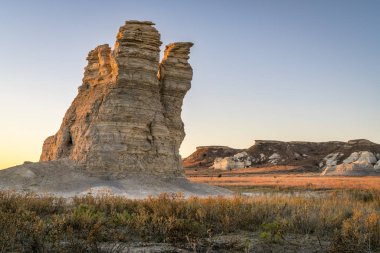 Kansas bozkırındaki Castle Rock