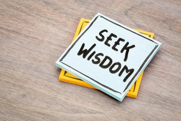 Seek wisdom reminder note — Stock Photo, Image