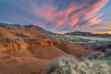 günbatımı Red Mountain açık alan üzerinde