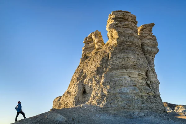 在堪萨斯州的城堡岩石上远足岩石形成 — 图库照片