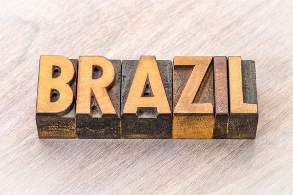 Brazil word in vintage wood type — Stock Photo, Image