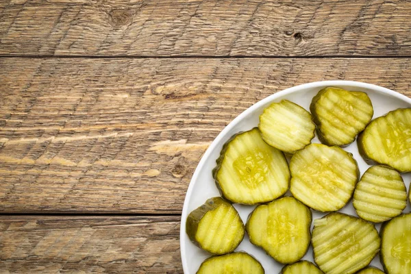 Skivor gurka Pickles — Stockfoto