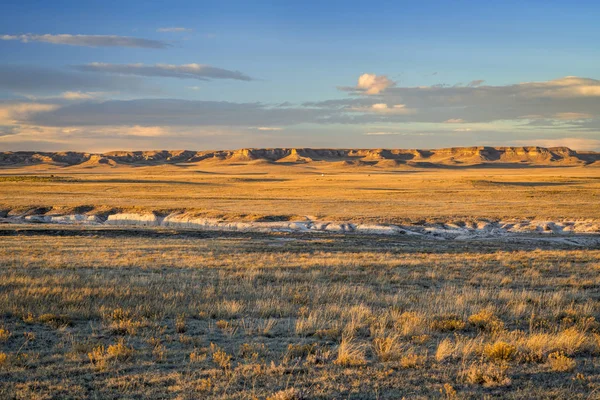 Zonsondergang licht over Colorado prairie — Stockfoto