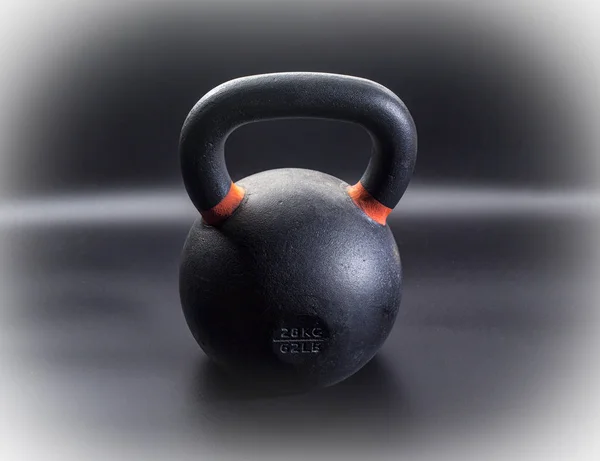 Kettlebell in ferro pesante - concetto di fitness — Foto Stock